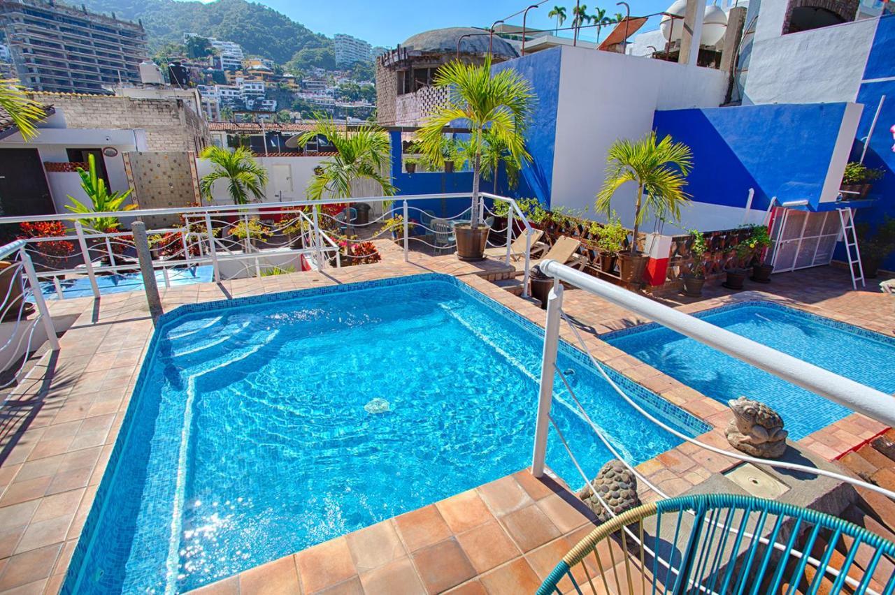 פוארטו ואלארטה La Iguana Vallarta Lgbt Adults Only - Romantic Zone - Party Clubbing Street מראה חיצוני תמונה