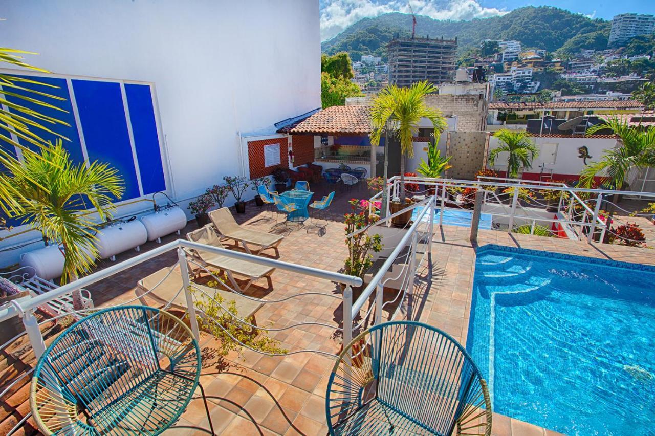 פוארטו ואלארטה La Iguana Vallarta Lgbt Adults Only - Romantic Zone - Party Clubbing Street מראה חיצוני תמונה